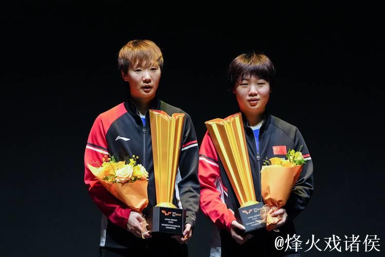 WTT总决赛：王曼昱力克蒯曼摘得女单桂冠